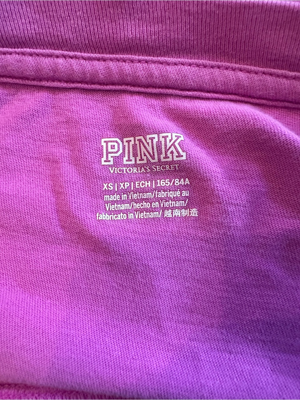 PINK Victoria's Secret Girls' Short Sleeve Tee in Vibrant Magenta - Picture 4 of 4